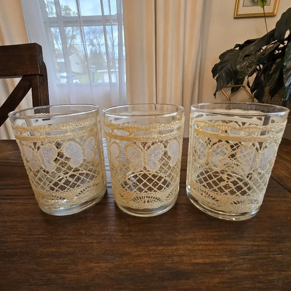 Rare MCM Georges Briard Butterfly & Lace Whiskey, Rocks, Lowball Glasses Signed - Picture 4 of 5